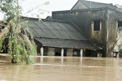 Khắc phục hậu quả mưa lũ tại các tỉnh Miền Trung và Tây Nguyên
